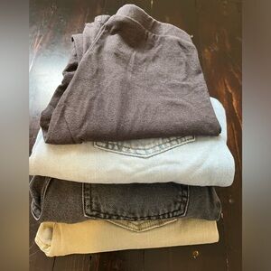 4 Zara girls Pants size 9. Includes all 4